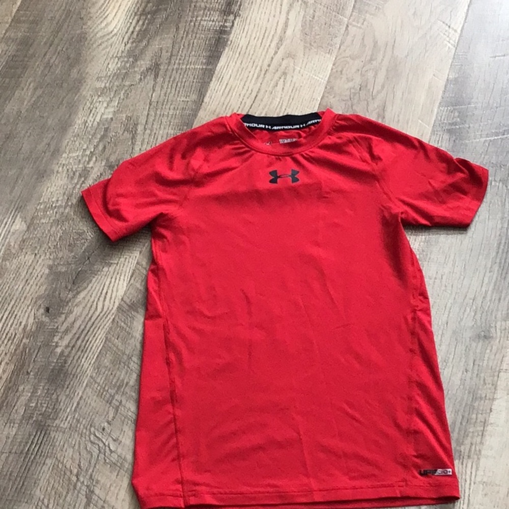 Under Armour Dri Fit Boys Shirt UPF30🦋🦋